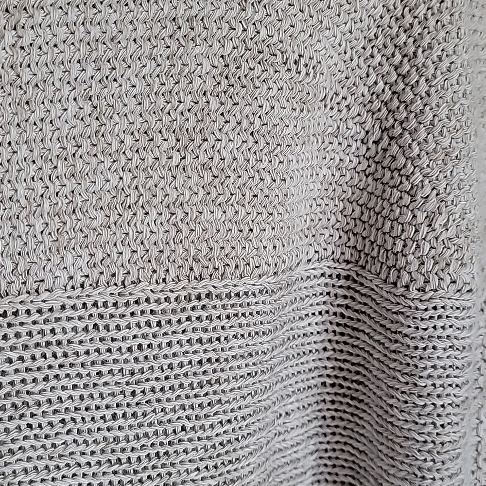 Tommy Bahama women's short sleeved sweater, tan, small. - Picture 6 of 7
